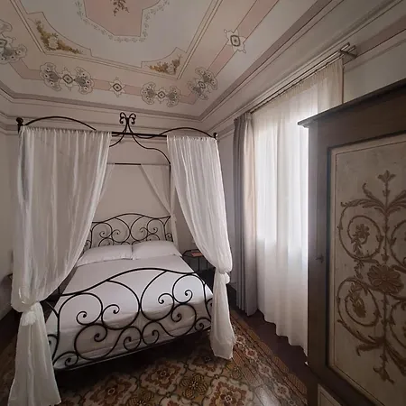 Palazzo Guajana Ferienhaus *