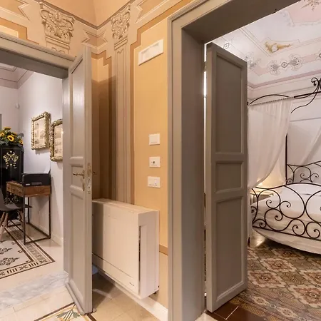 Palazzo Guajana Casa vacanze *